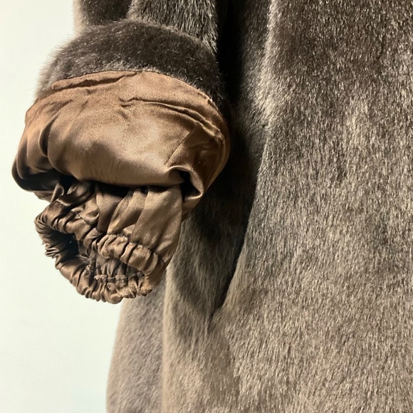 Vintage Jacrotta by Jacob Crowley Dynel & Mohair Faux Fur Swing Coat – 1960s - Picture 10 of 13